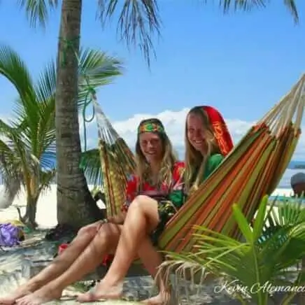 Turistas en San Blas