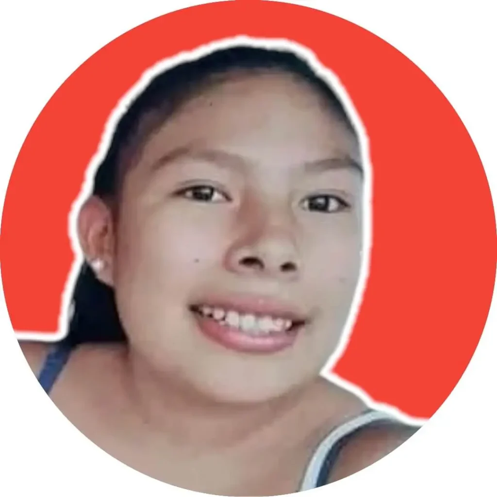 Thays Perez guia y fundadora de Kuna Yala Expedition San Blas